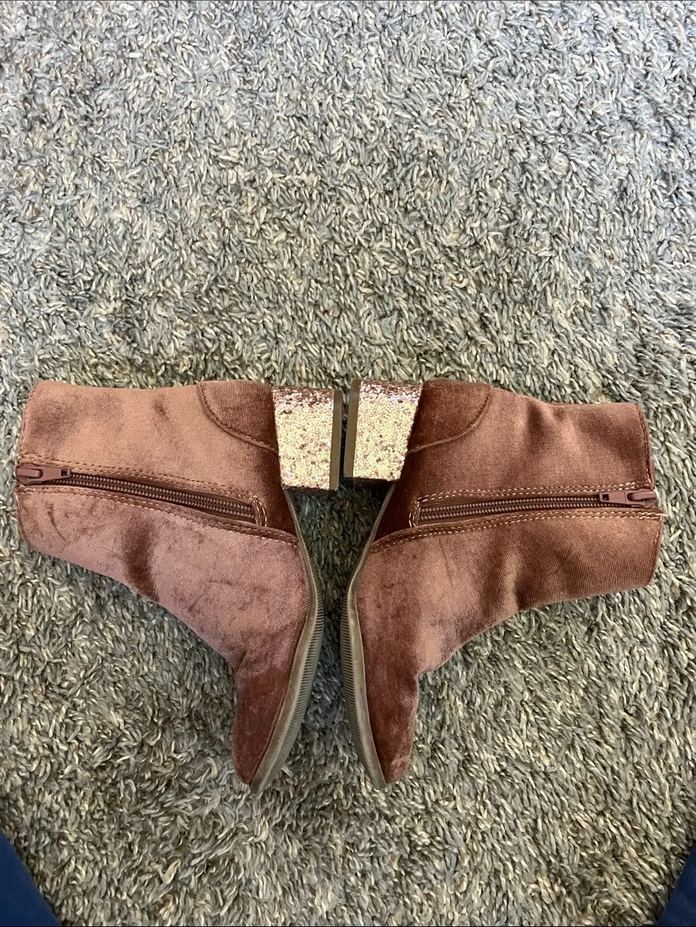 N/A stylish brown